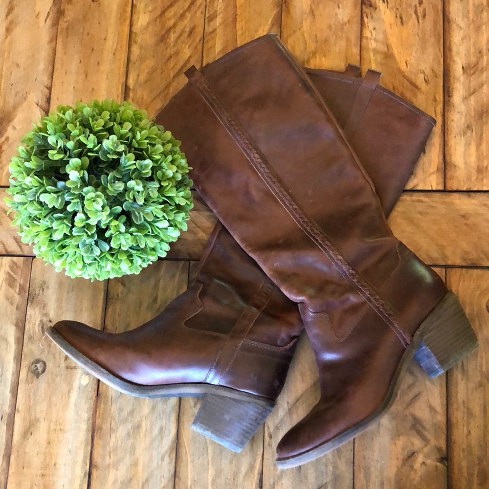Lucky Brand 🍀 Leather Riding Boots